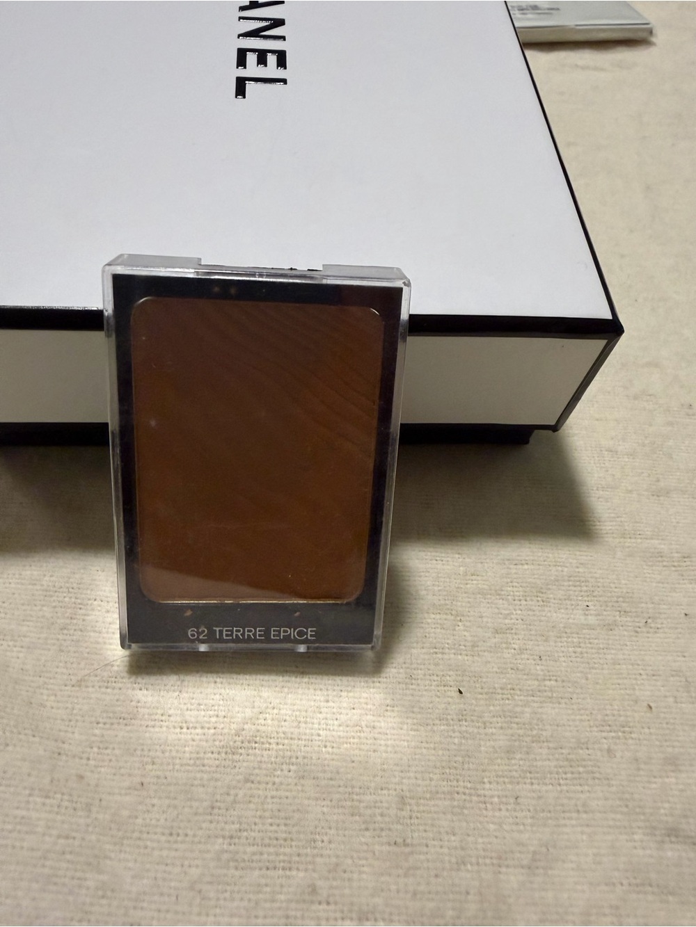 Chanel 62 Terre Epice Pressed Powder Compact - Warm Brown